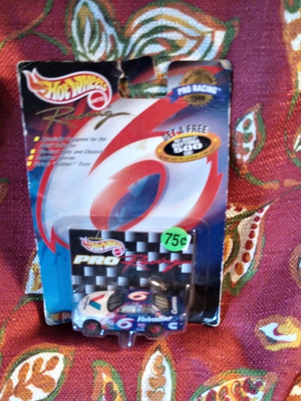 Hot Wheels Pro Racing 1998 Mark Martin #6 Valvoline Ford Taurus 1:64